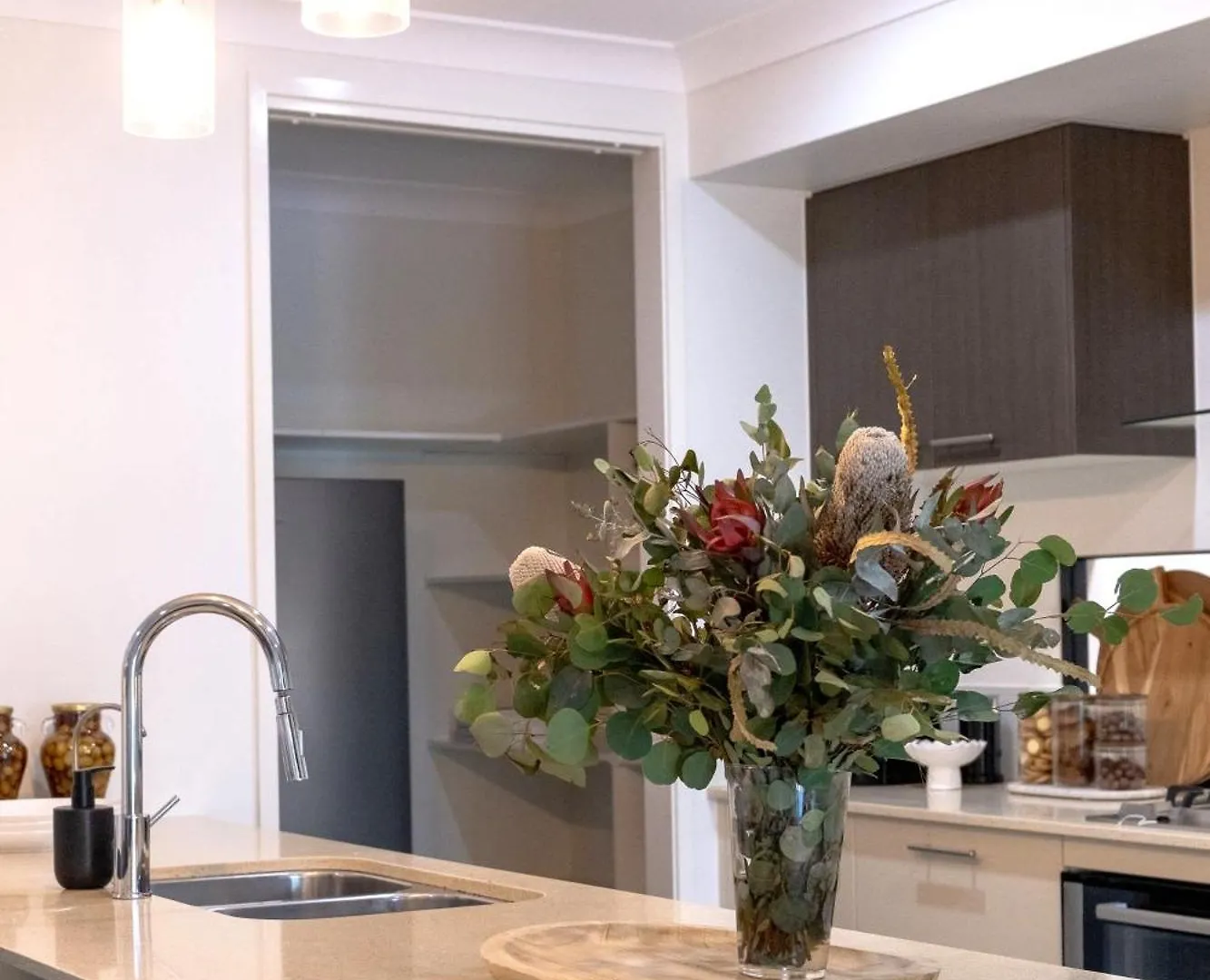 Waterfront Stay At Sunshine Villa Maroochydore