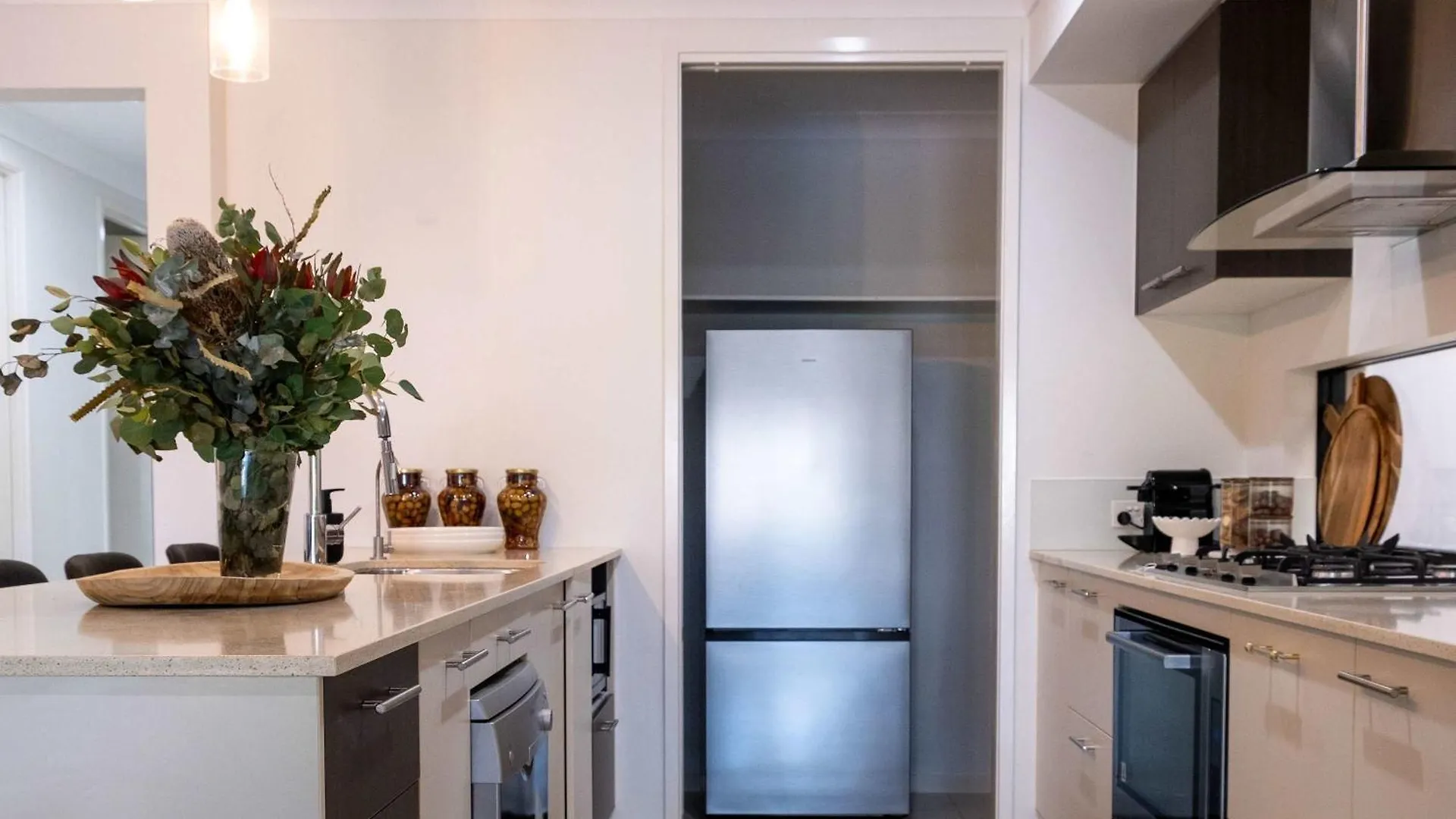 Waterfront Stay At Sunshine Villa Maroochydore 0*,  Αυστραλία
